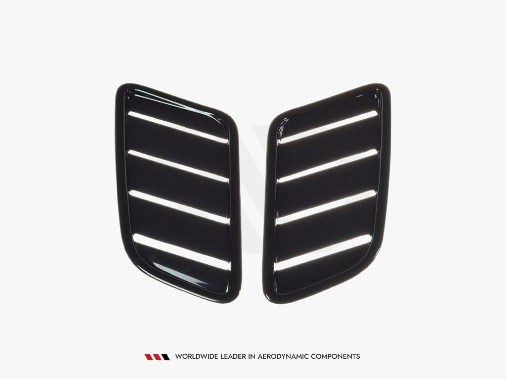 SET OF Bonnet Vents compatible with Ford Focus ST-Line / ST Mk4 - Carbon Look
