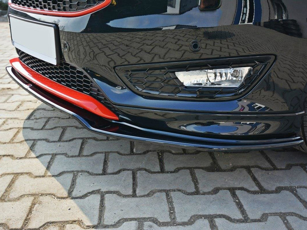 Front Splitter V.2 compatible with Ford Focus 3 ST-Line Facelift