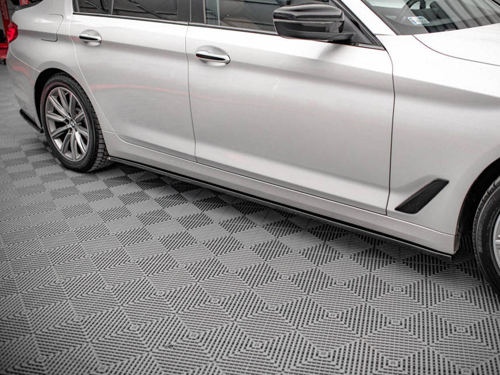 Side Skirts Diffusers compatible with BMW 5 G30 (2017-2020)