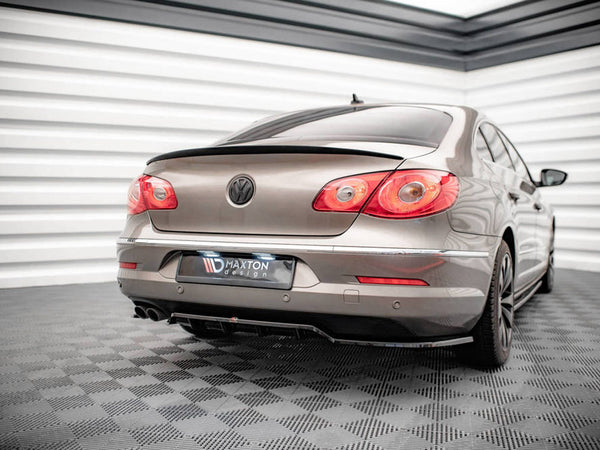 MAXTON DESIGN Central Rear Splitter (Vertical Bars) VW Passat CC (2008-2012)