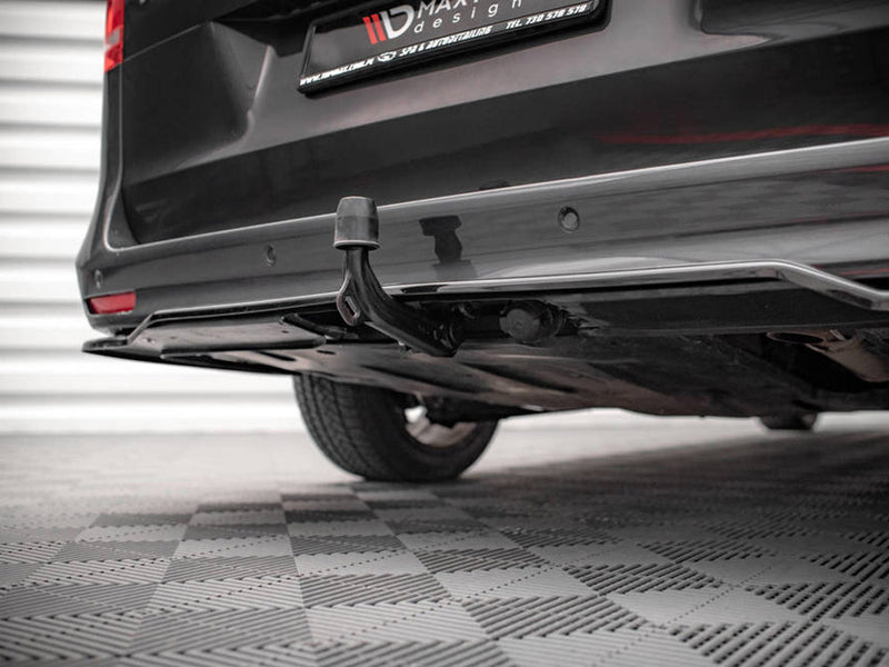 MAXTON DESIGN Central Rear Splitter (Vertical Bars) Mercedes V-class Amg-line W447 Facelift (2021-)