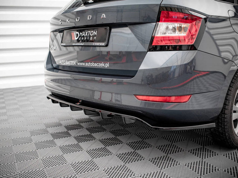 MAXTON DESIGN Central Rear Splitter (Vertical Bars) Skoda Fabia Combi MK3 Facelift (2019-)
