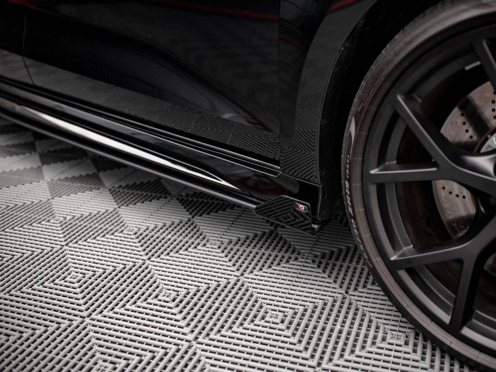 Side Flaps compatible with Audi RS 3 Sportback 8Y (2020-)