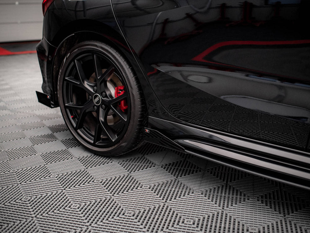 Side Flaps compatible with Audi RS 3 Sportback 8Y (2020-)