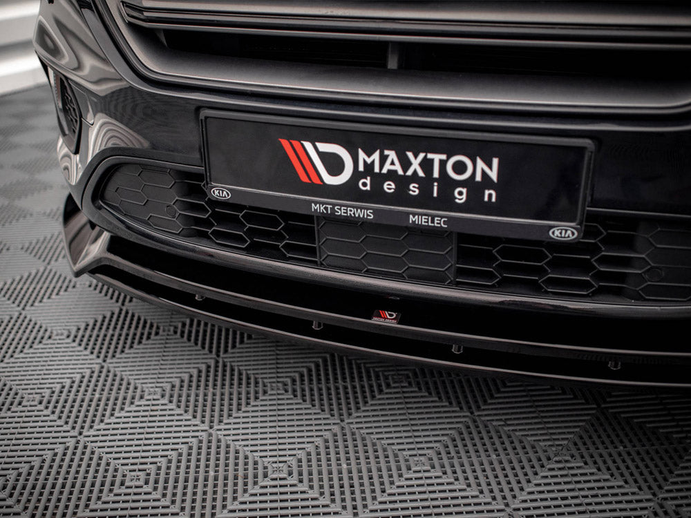 Front Splitter V.1 compatible with Ford Escape ST-Line Mk3