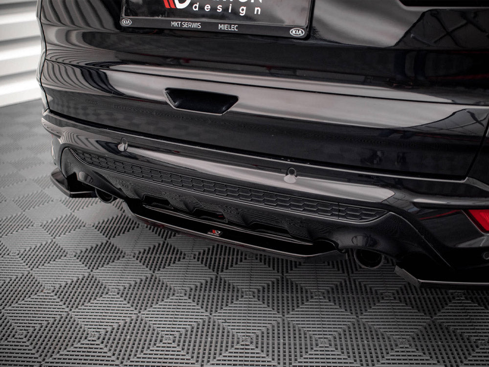 Central Rear Splitter compatible with Ford Escape ST-Line Mk3 (2012-2019)