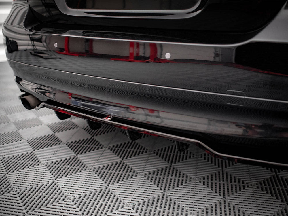 MAXTON DESIGN Central Rear Splitter (Vertical Bars) BMW 3 Sedan E90 (2004-2008)