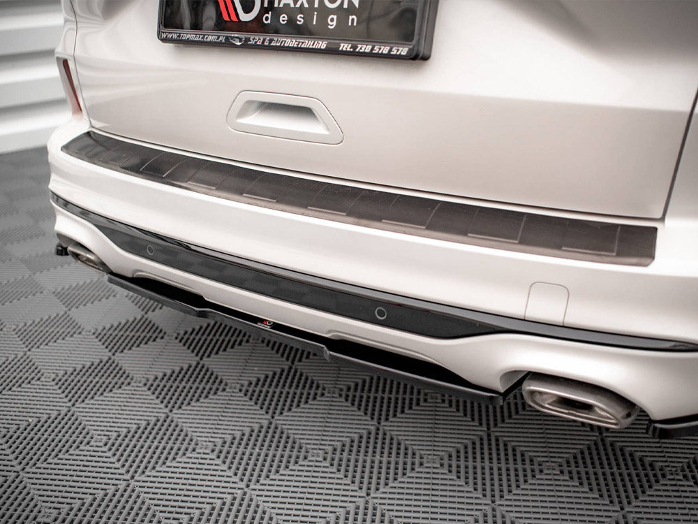 Central Rear Splitter compatible with Ford KUGA ST-Line Mk3