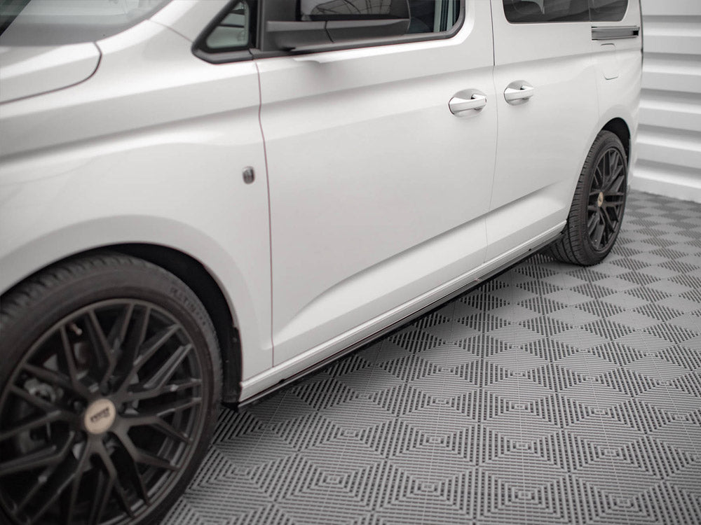 Side Skirts Diffusers compatible with VW Caddy Mk5 / Ford Transit Connect Mk3