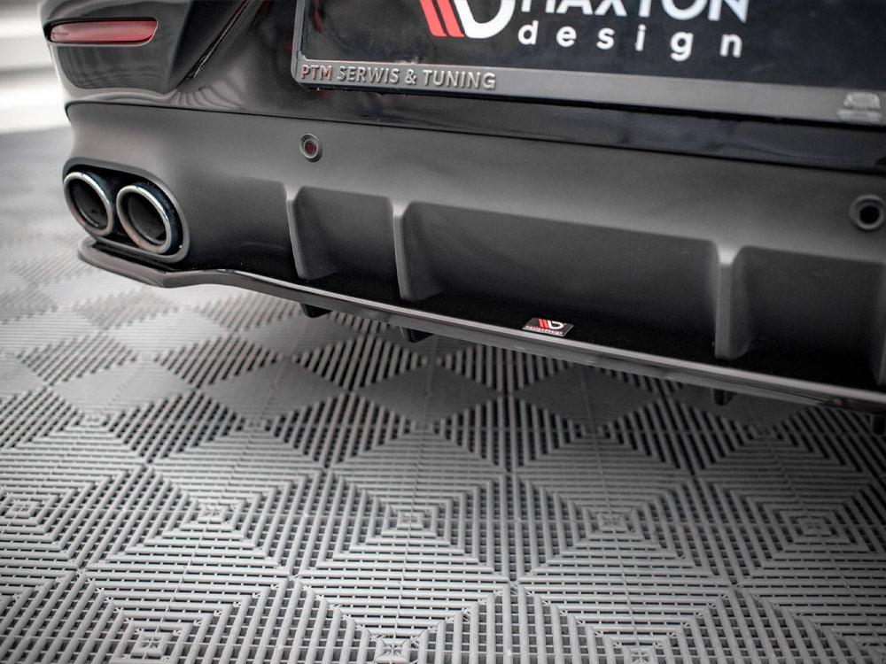MAXTON DESIGN Central Rear Splitter (Vertical Bars) Mercedes AMG CLS 53 C257