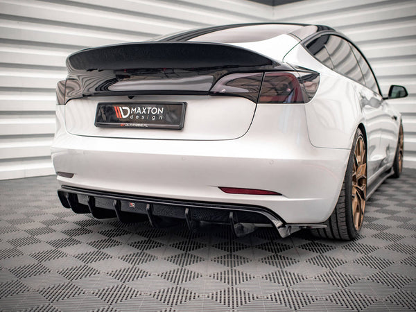 Rear Valance V.2 Tesla Model 3 (2017-)