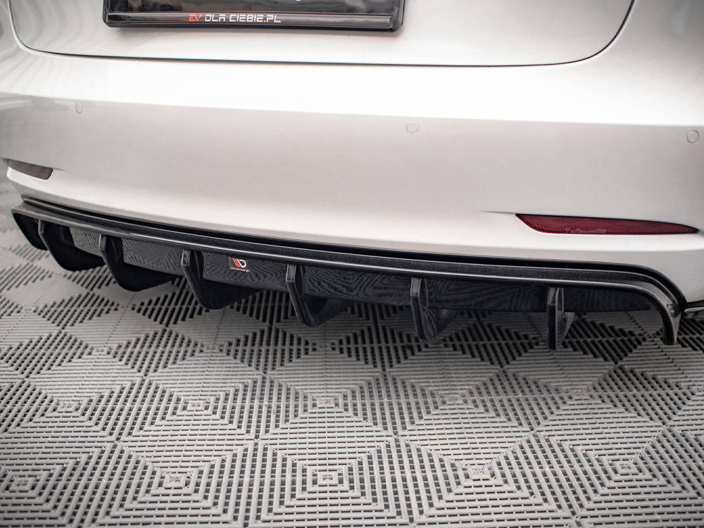 Rear Valance V.2 Tesla Model 3 (2017-)