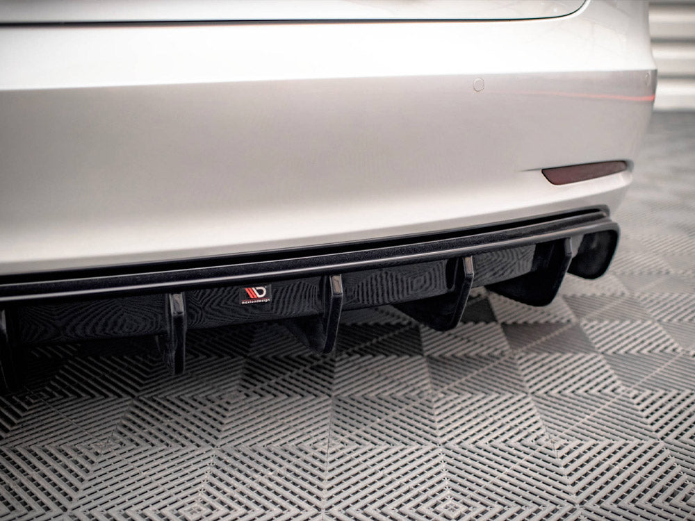Rear Valance V.2 Tesla Model 3 (2017-)