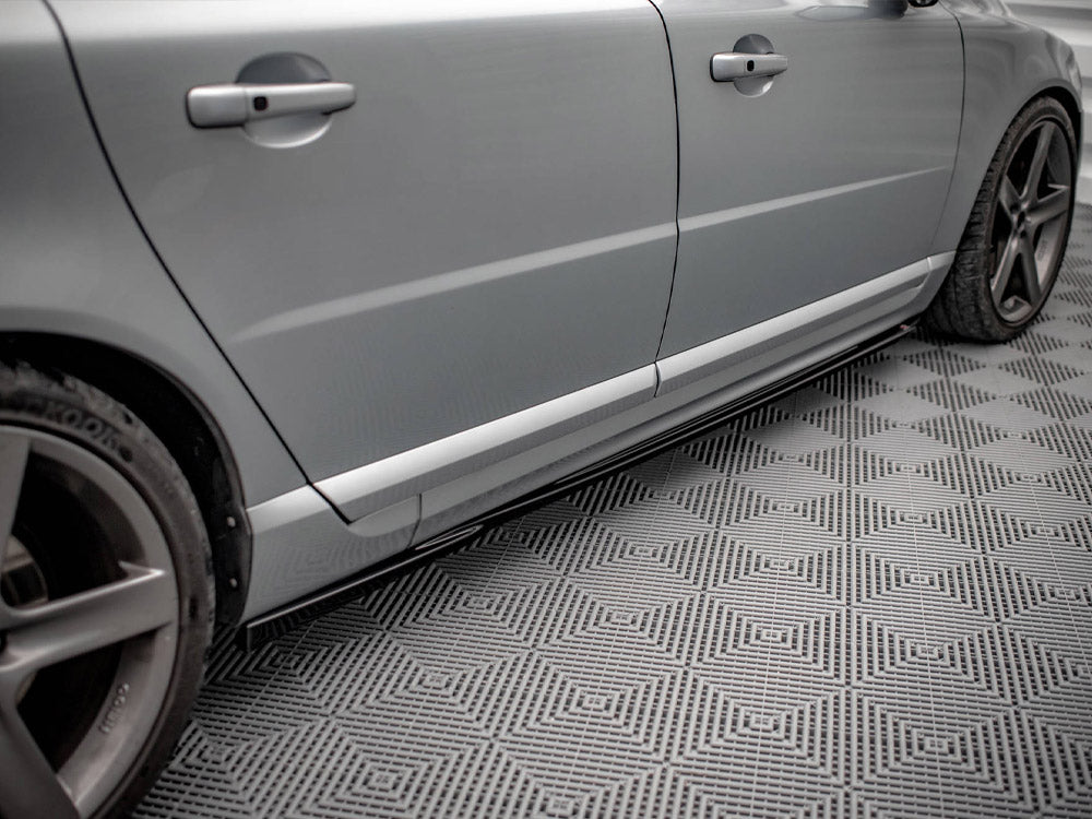 Side Skirts Diffusers compatible with Volvo V70 Mk3 (2007-2013)