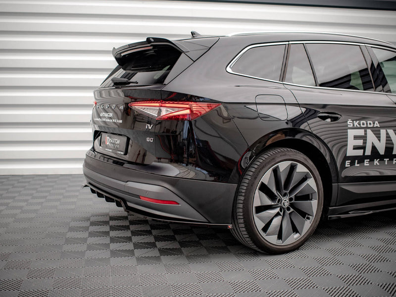 MAXTON DESIGN Central Rear Splitter (Vertical Bars) Skoda Enyaq IV (2020-)