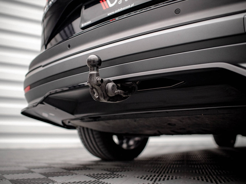 MAXTON DESIGN Central Rear Splitter (Vertical Bars) Skoda Enyaq IV (2020-)