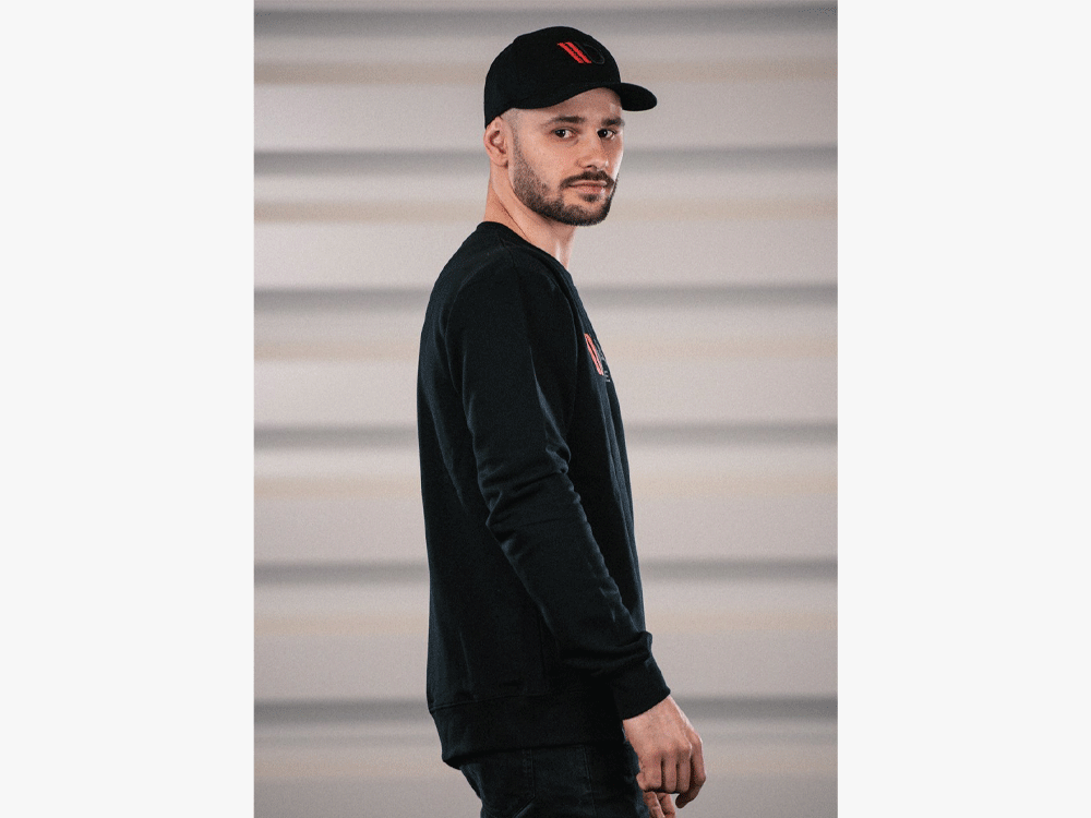 Classic Jumper Mens - Black