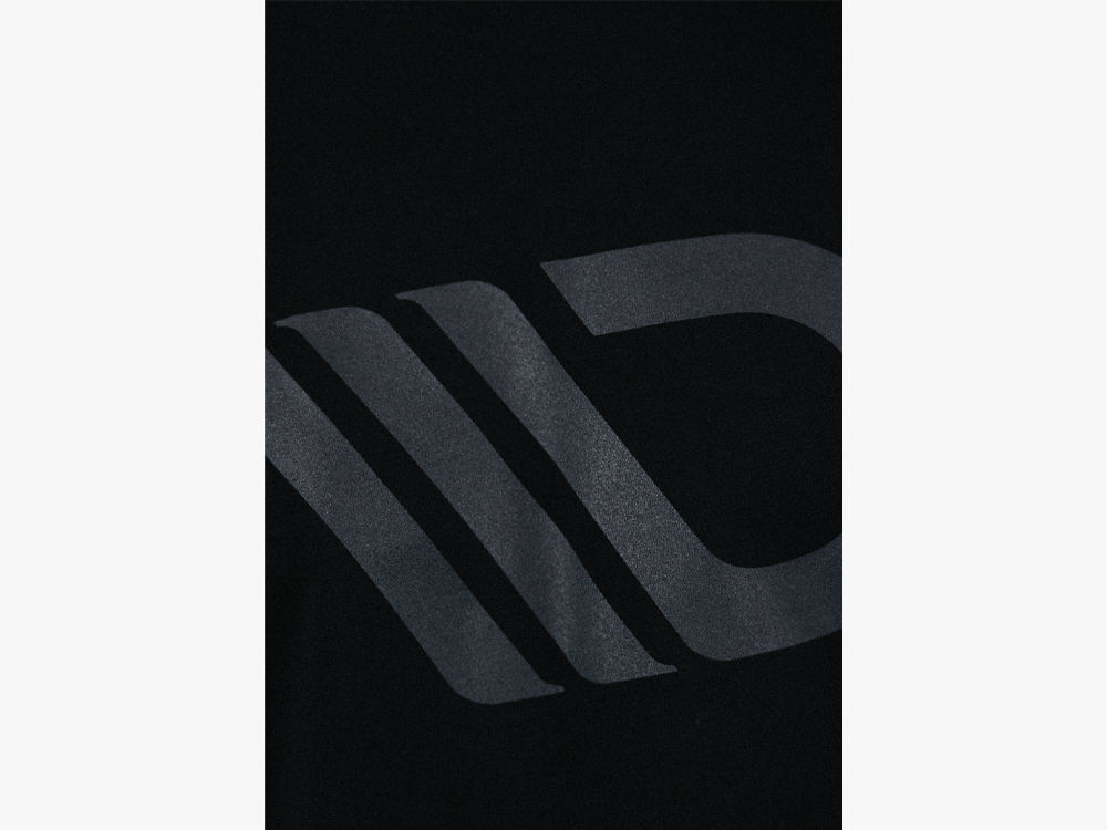 Classic Tshirt Mens - Black - V.2