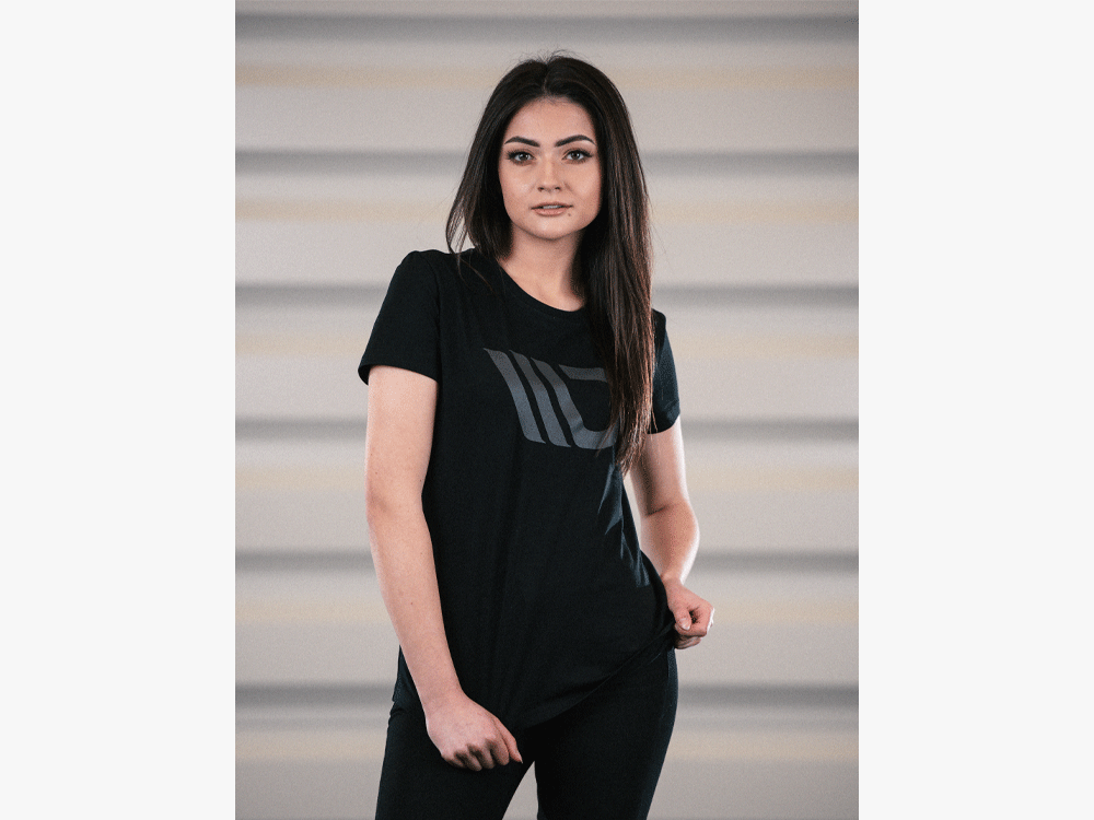 Classic Tshirt Womens Slim - Black - V.2