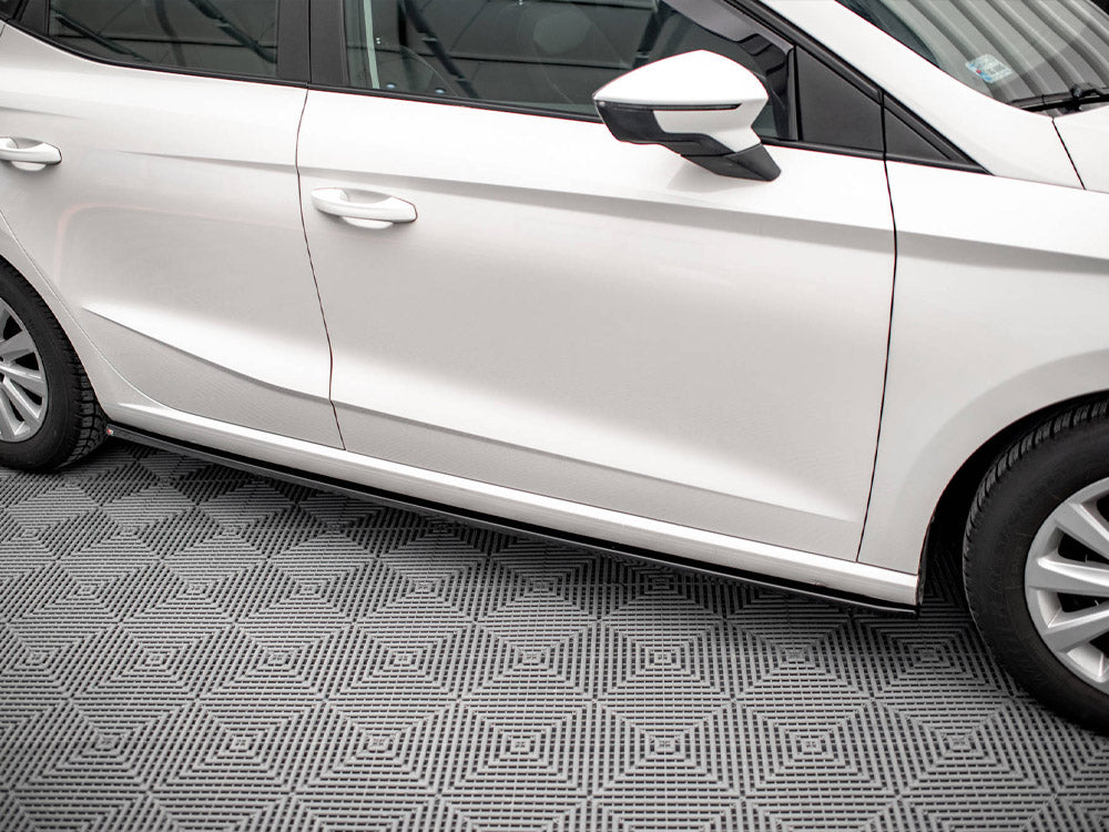 Side Skirts Diffusers V.1 compatible with SEAT Ibiza FR / Standard Mk5