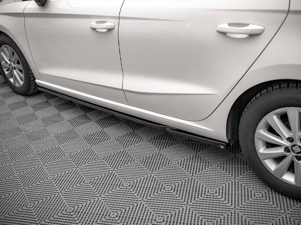 Side Skirts Diffusers V.2 compatible with SEAT Ibiza FR / Standard Mk5