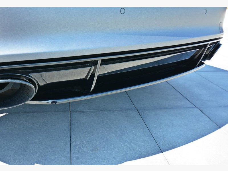 MAXTON DESIGN Central Rear Splitter Audi RS7 C7 Facelift (2014-2017)