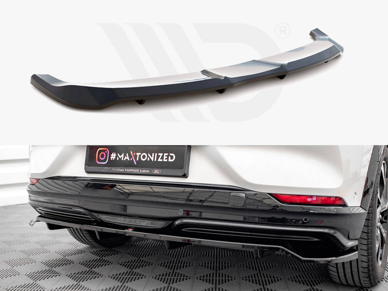 MAXTON DESIGN Central Rear Splitter (Vertical Bars) Ford Mustang Mach-e Mk1