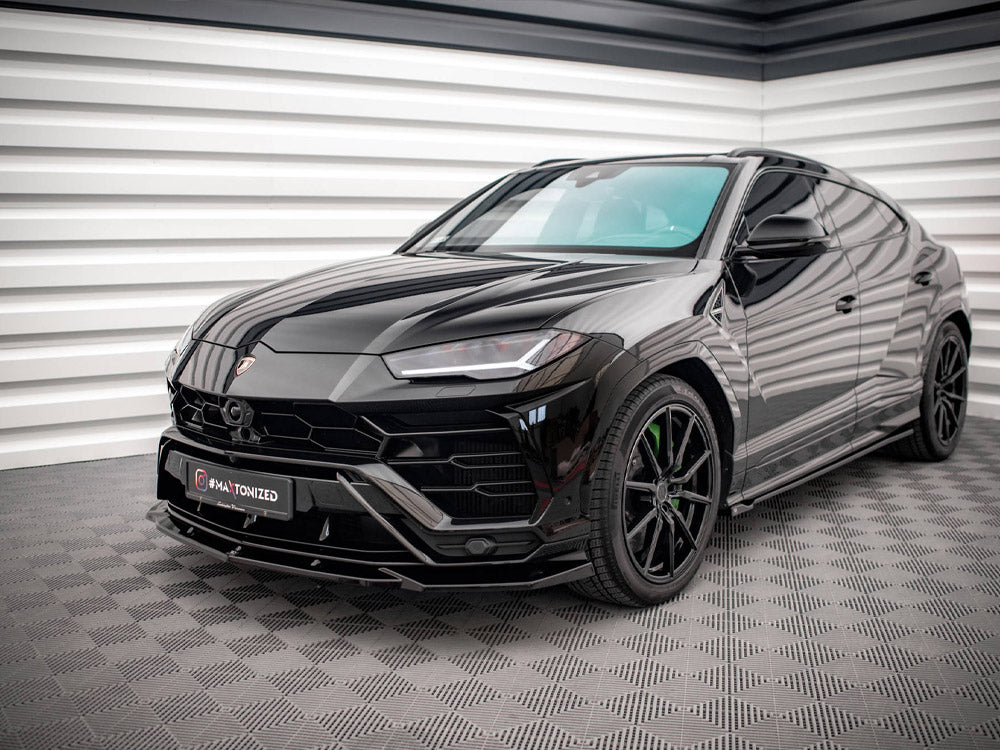 Front Splitter V.2 compatible with Lamborghini URUS Mk1