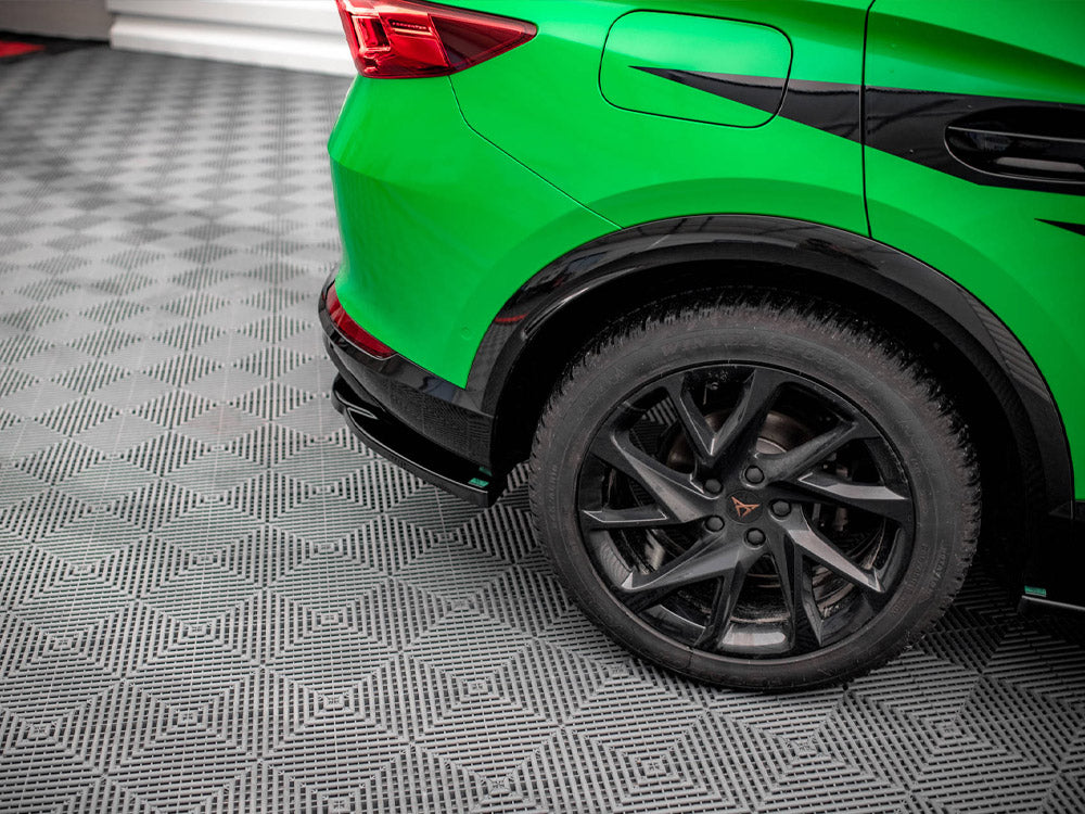 Rear Side Splitters V.2 compatible with CUPRA Formentor