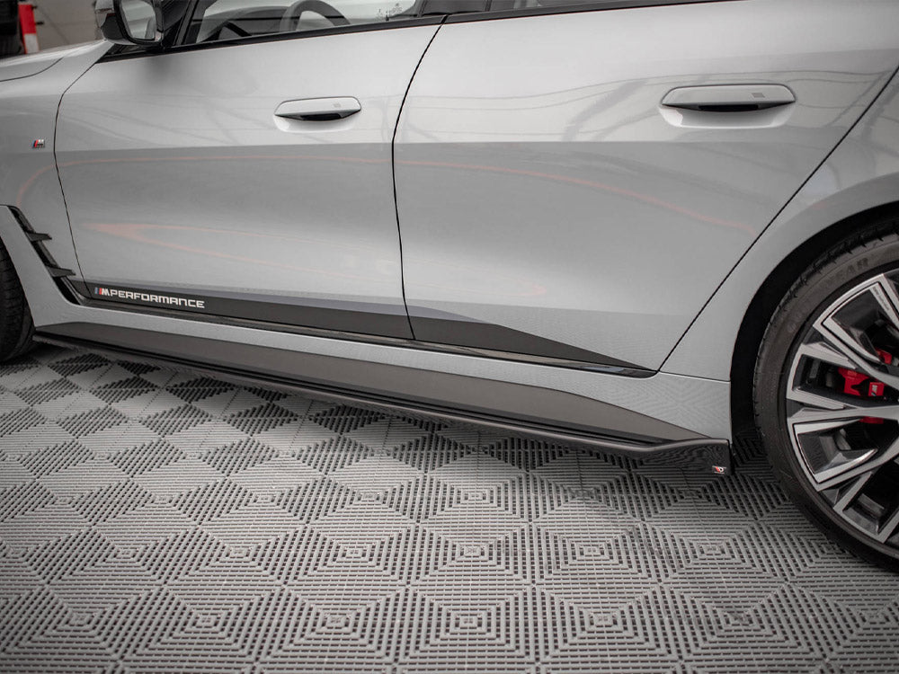 Side Skirts Diffusers V.2 compatible with BMW 4 Gran Coupe M-Pack / M440i G26