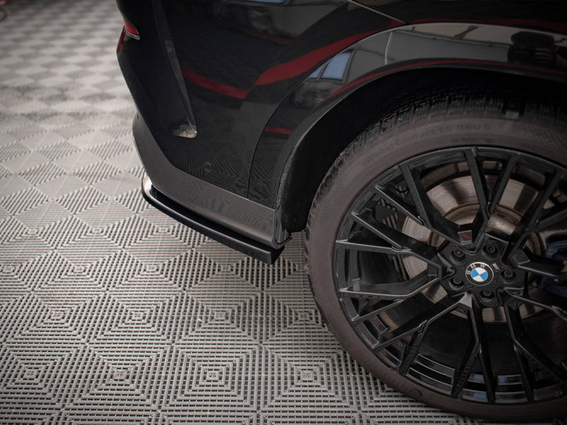 MAXTON DESIGN Central Rear Splitter (Vertical Bars) V.2 BMW X6 M-Pack G06