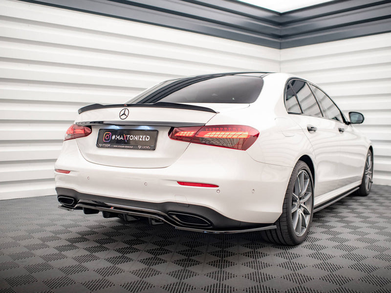 MAXTON DESIGN Central Rear Splitter (Vertical Bars) Mercedes E AMG Line W213 Facelift
