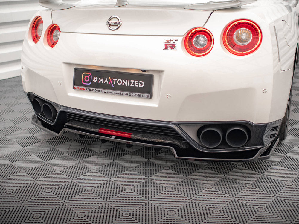 MAXTON DESIGN Central Rear Splitter (Vertical Bars) Nissan GTR R35 Facelift