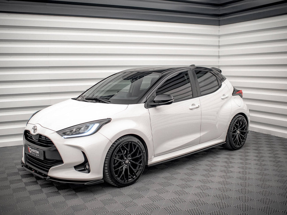 Side Skirts Diffusers V.2 Toyota Yaris Mk4