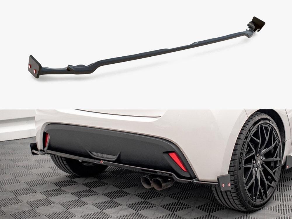 Rear Splitter V.1 + Flaps compatible with Toyota Yaris Mk4