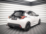 Rear Splitter V.1 + Flaps compatible with Toyota Yaris Mk4