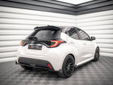 MAXTON DESIGN Central Rear Splitter V.1 + Flaps Toyota Yaris Mk4