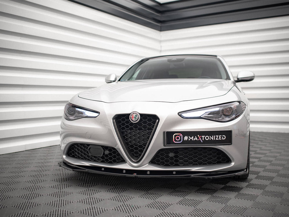 Front Splitter V.2 compatible with Alfa Romeo Giulia Sport