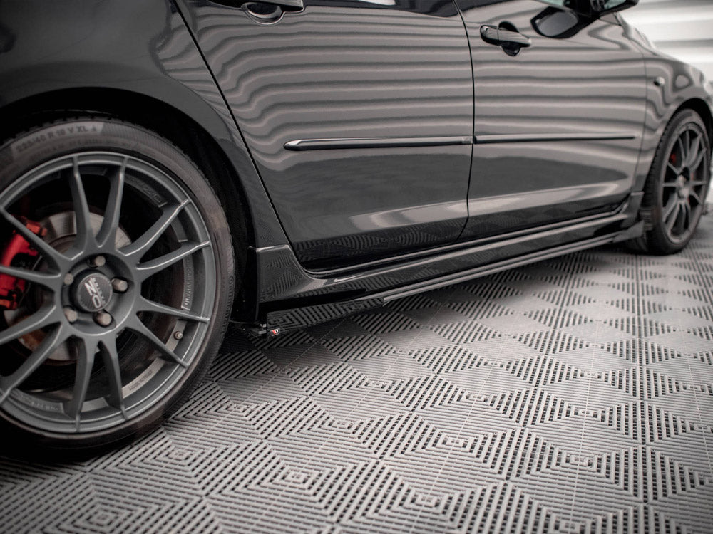 Side Flaps compatible with Mazda3 MPS Mk1