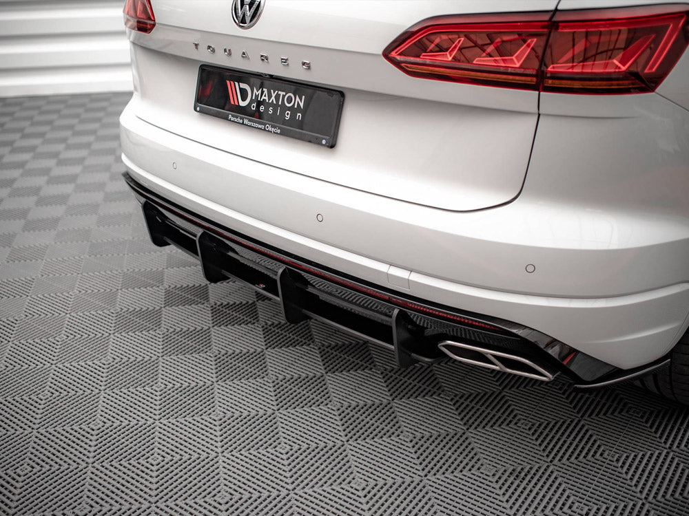 Street Pro Rear Diffuser compatible with VW Touareg R-Line Mk3