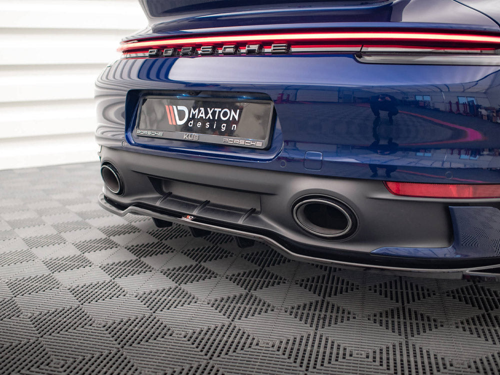 MAXTON DESIGN Central Rear Splitter V.2 (Vertical Bars) Porsche 911 Carrera Aero 992