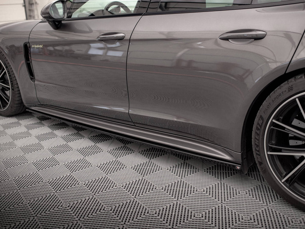 Side Skirt Diffusers V.1 compatible with Porsche Panamera Turbo S E-Hybrid / Panamera E-Hybrid / Panamera 4S 971
