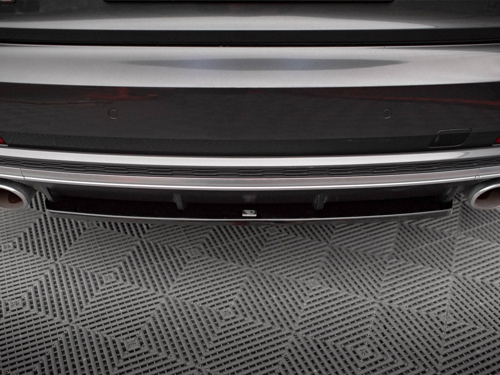 Central Rear Splitter compatible with Audi S8 D5