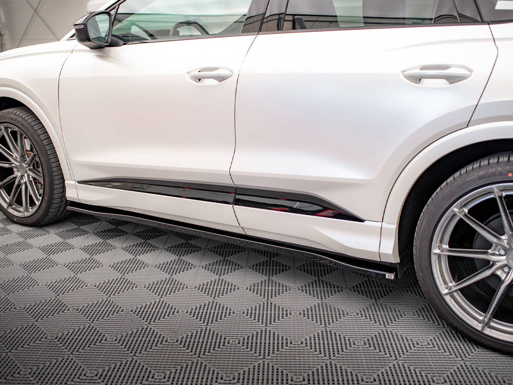 Side Skirts Diffusers compatible with Audi Q4 e-tron Sportback Mk1