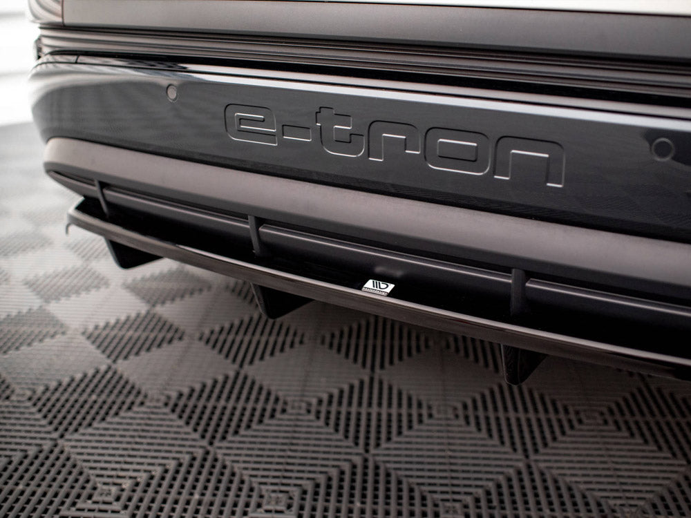 Rear Splitter (Vertical Bars) compatible with Audi Q4 e-tron Sportback S Line Mk1