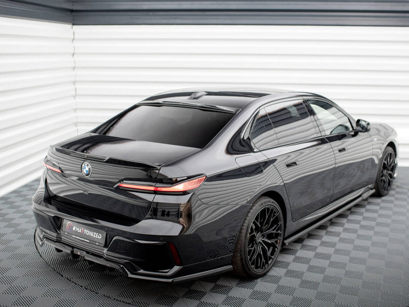 Rear Window Extension BMW 7 M-Pack / M760e G70