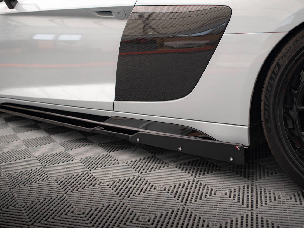 Side Skirts Diffusers V.2 + Flaps compatible with Audi R8 Mk2 Facelift