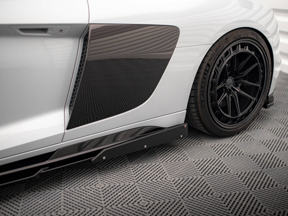 Side Skirts Diffusers V.2 + Flaps compatible with Audi R8 Mk2 Facelift
