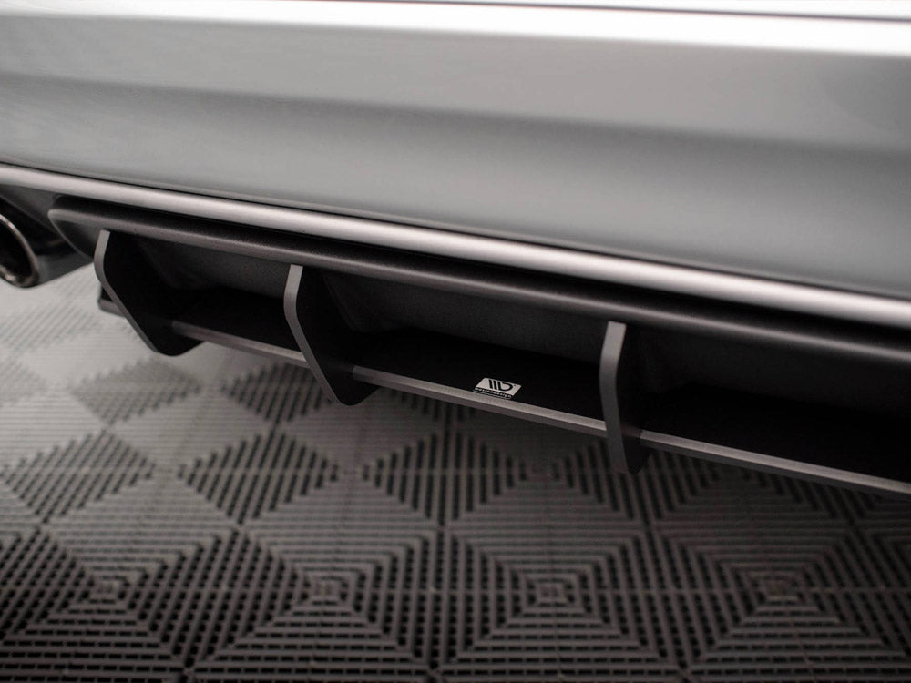 Street PRO Rear Diffuser compatible with Volvo XC60 R-Design Mk1 Facelift