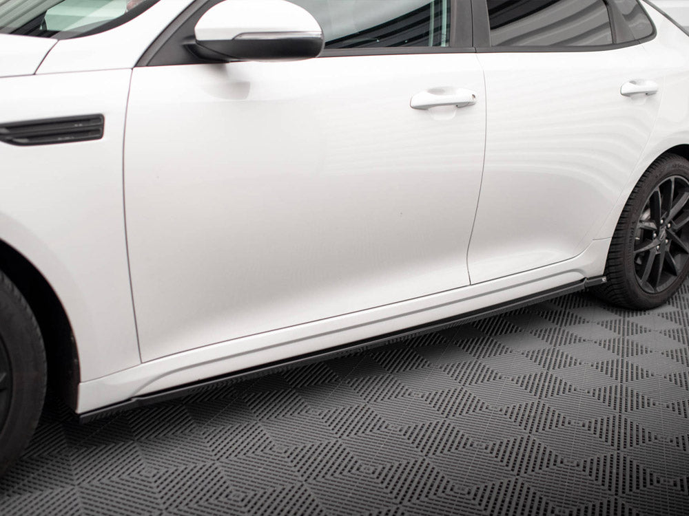 Side Skirts Diffusers compatible with Kia Optima Mk4 Facelift